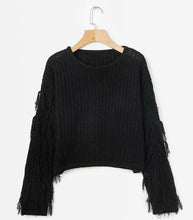 Load image into Gallery viewer, AIUJXK Autumn 2019 Women Pullover Sweater Fashion Tassel Long Sleeve Jumper For Female Short Casual Knitted Sweaters Winter Tops